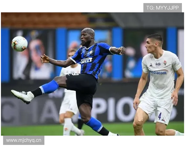 米兰双雄分化：国际米兰与AC米兰的崛起与衰退背后深层次原因解析